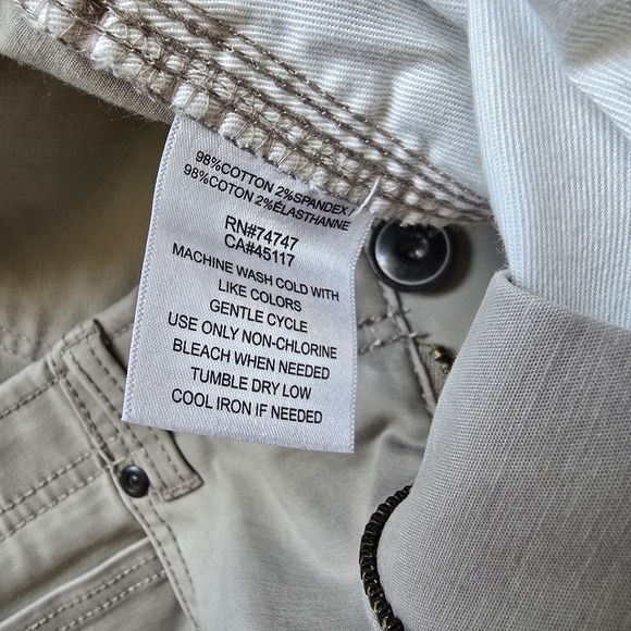 Redhead Pants - Picture 3 of 9